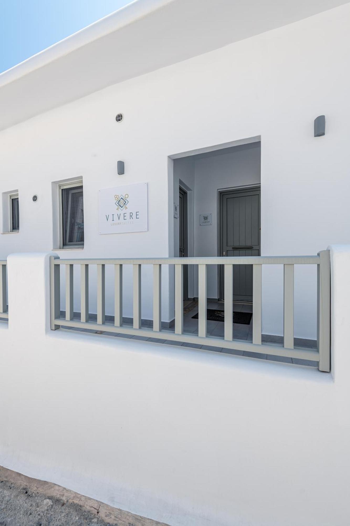 Vivere Luxury Suites Pera Gyalos Exteriér fotografie